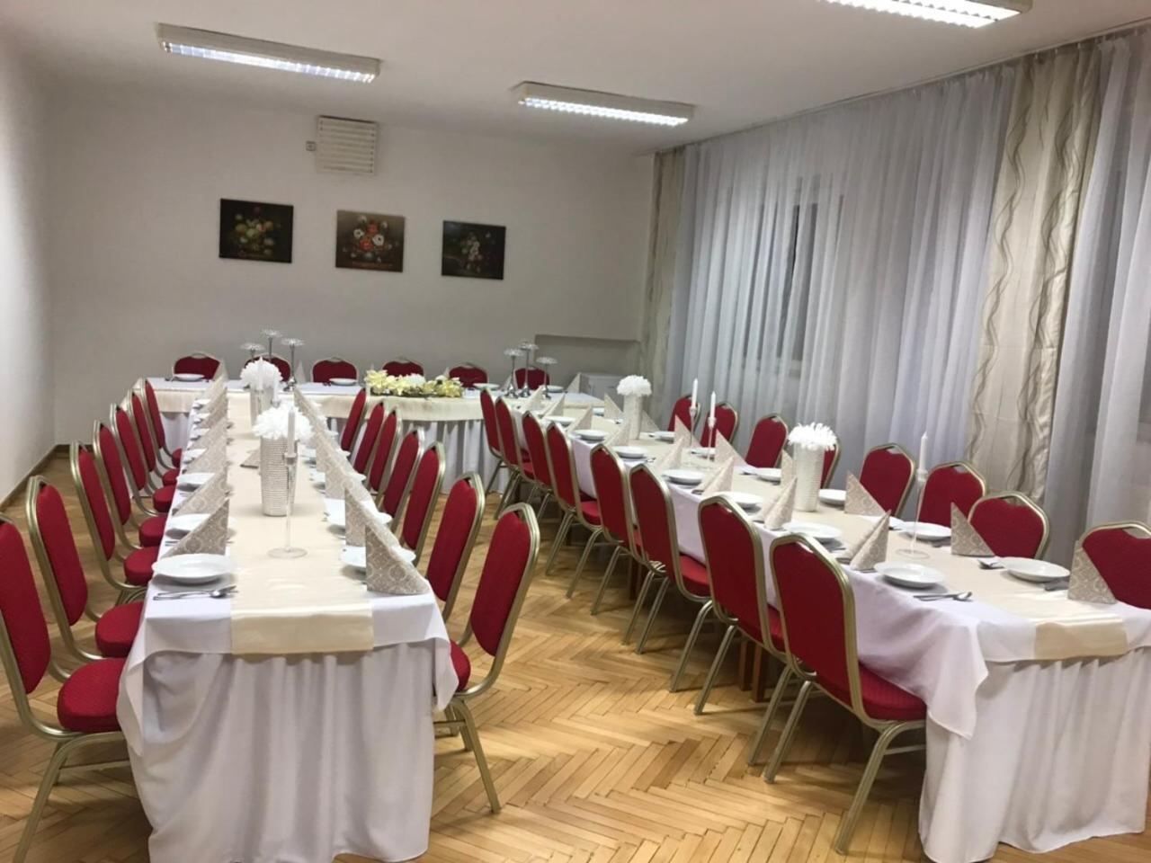 Отель U Ferka Lemesany Экстерьер фото